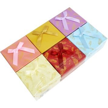 Caja de cart&oacute;n decorativa para regalos 61010605